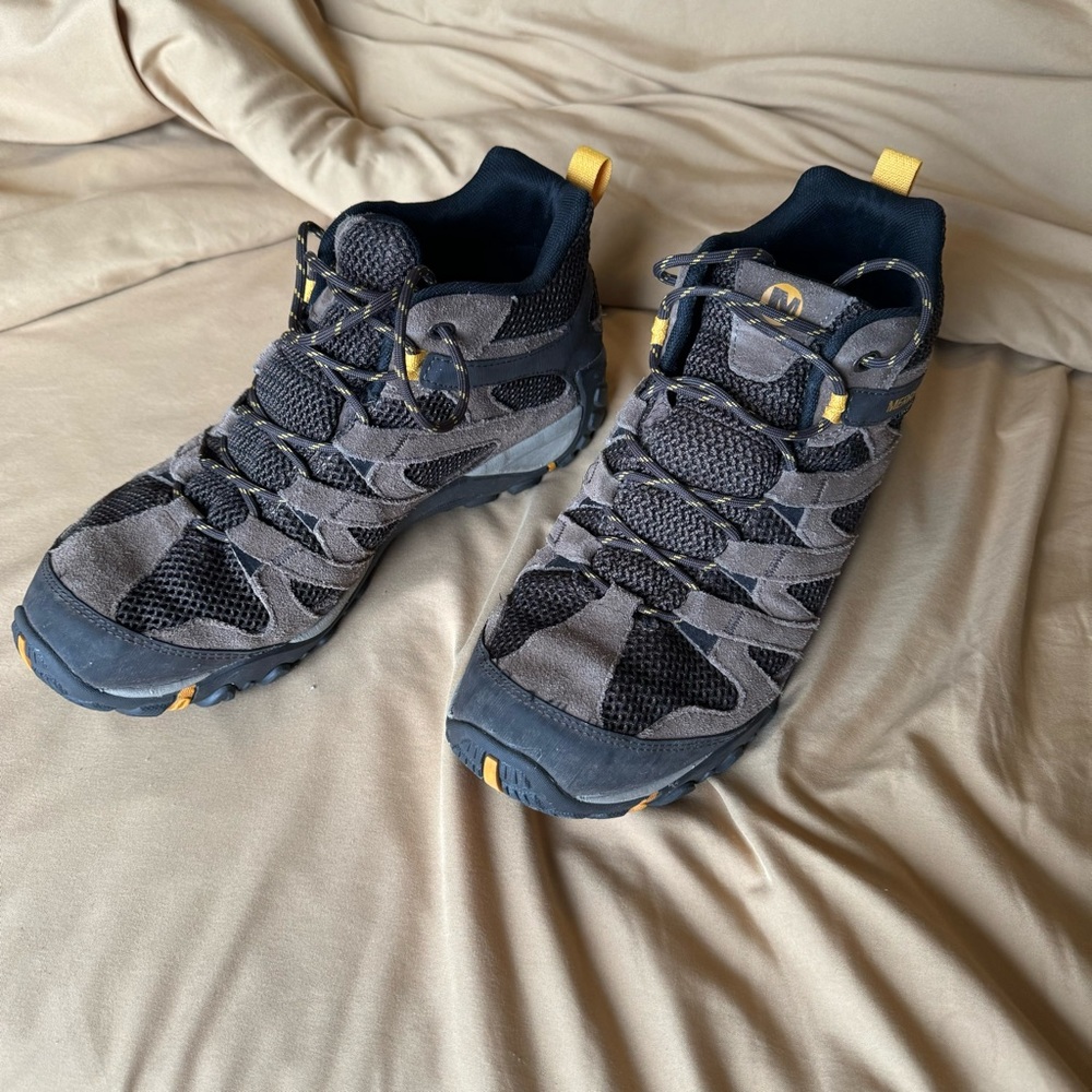Merrell Alverstone Mid-hiking Shoe Men’s - Picture 2 of 4